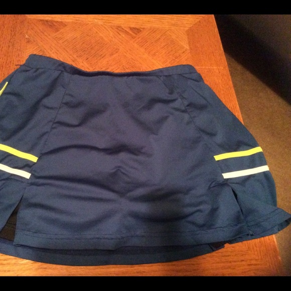 Pure Lime xsmall Athletic Skort - Picture 8 of 9